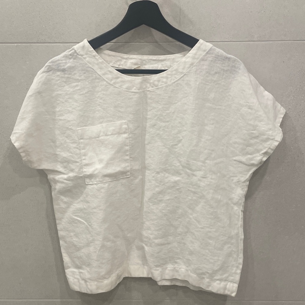 Linen Top - Picture 2 of 4
